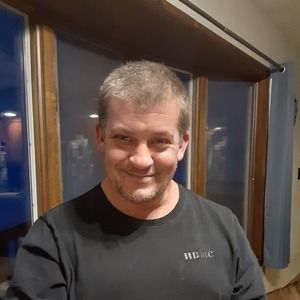 Meet your Posher, Jason